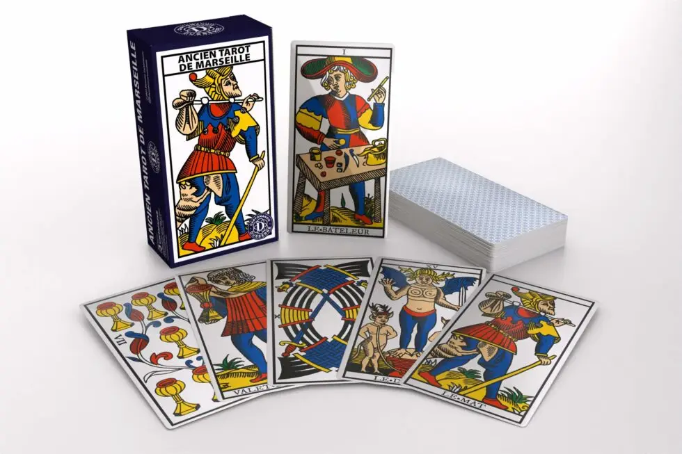 ANCIEN TAROT DE MARSEILLE - édition Dusserre